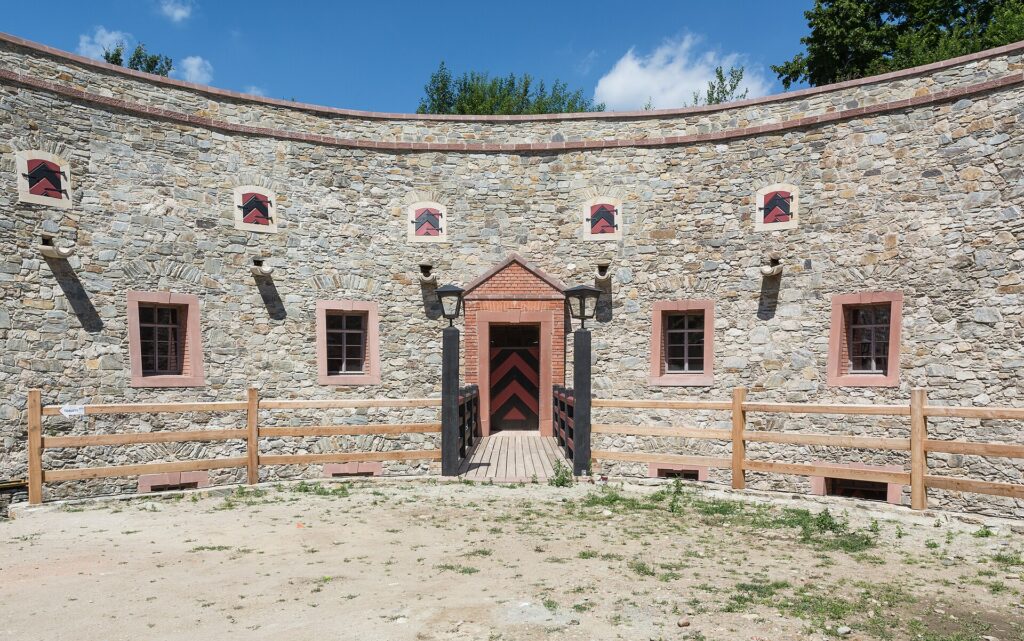 Bastion Dolny Twierdzy Srebrna Góra